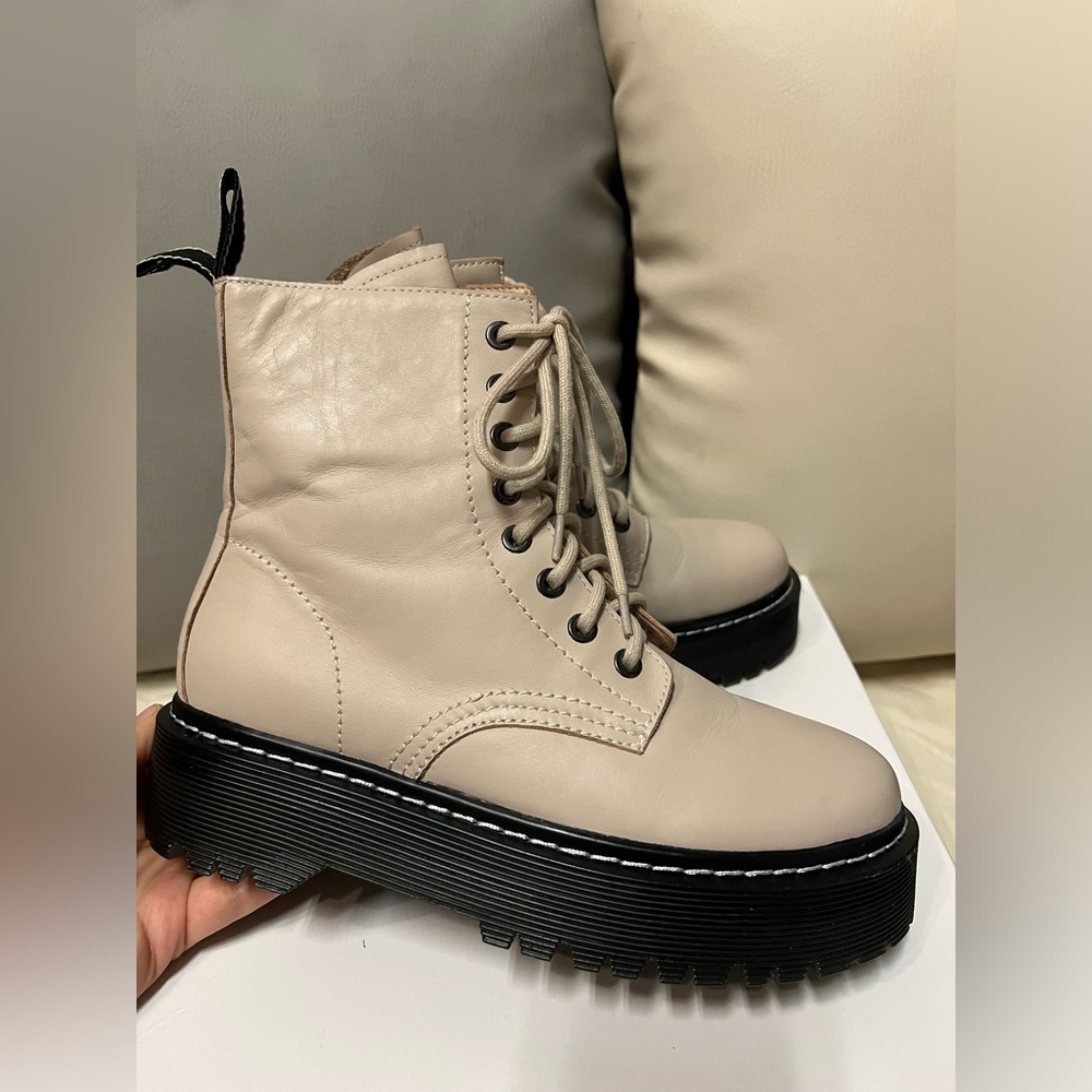 NIB Jo Mercer Real Nude Beige Leather upgraded Dr. Martens Lace Up Boots 38 7 - Picture 7 of 7